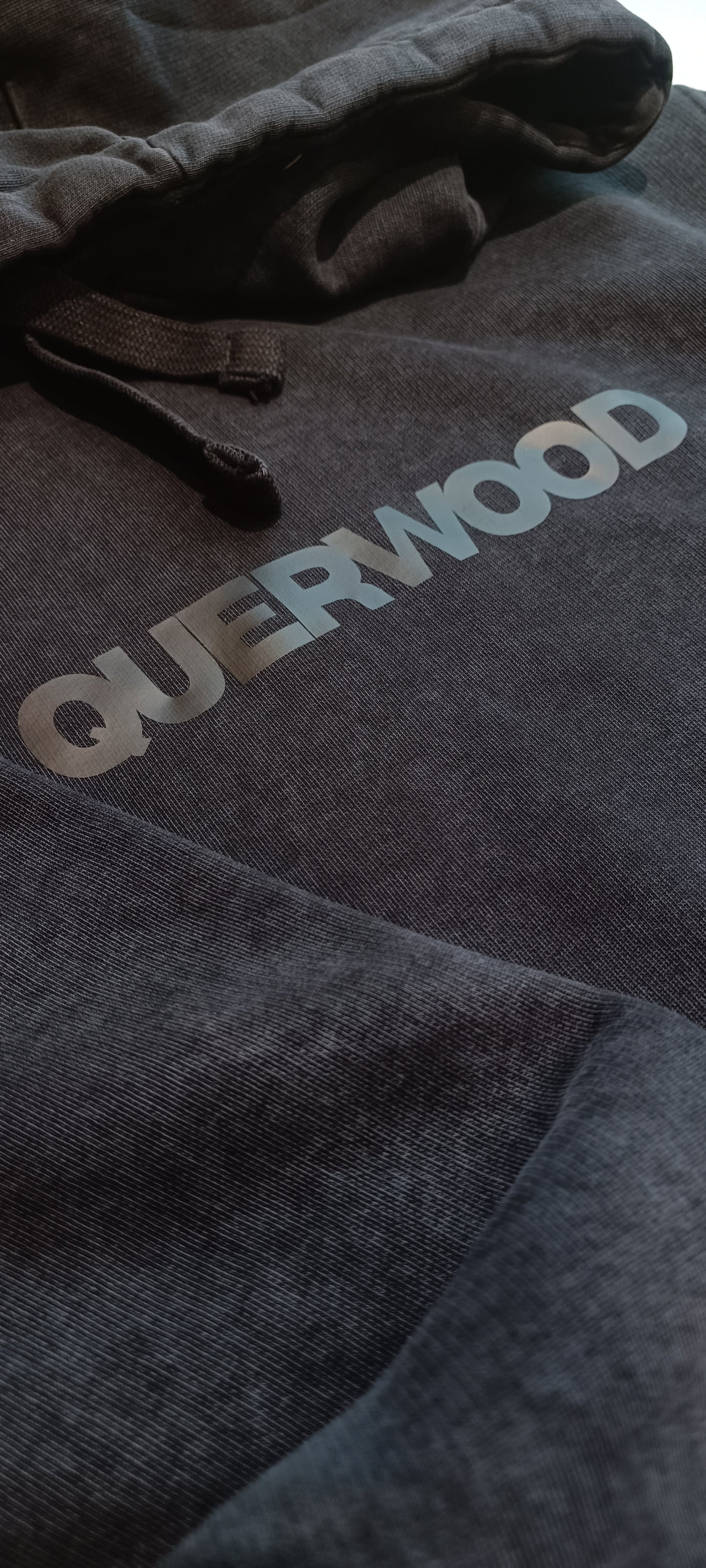 HOODIE NEGRO ACID WASH