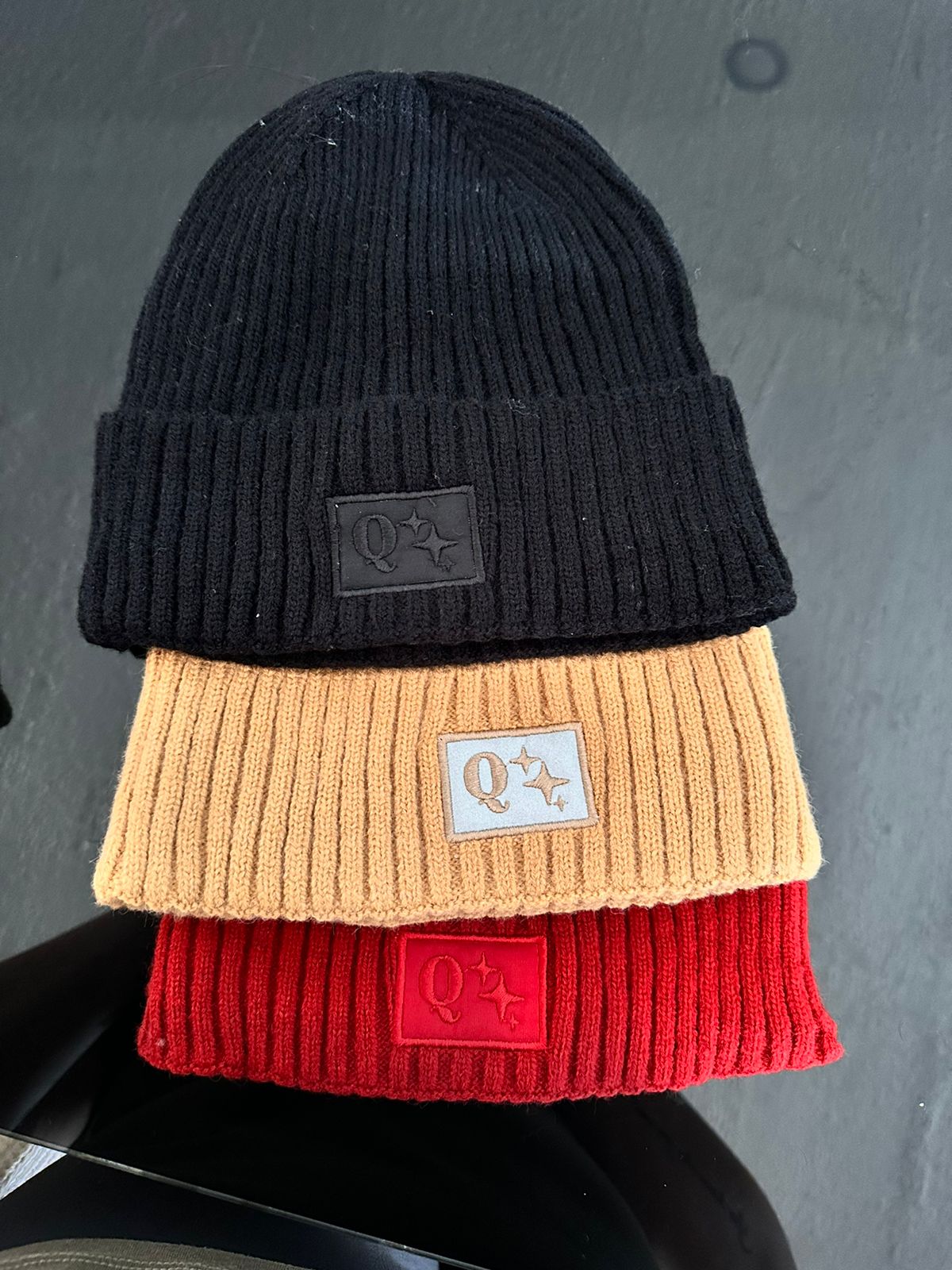 BEANIE STAR QUERWOOD