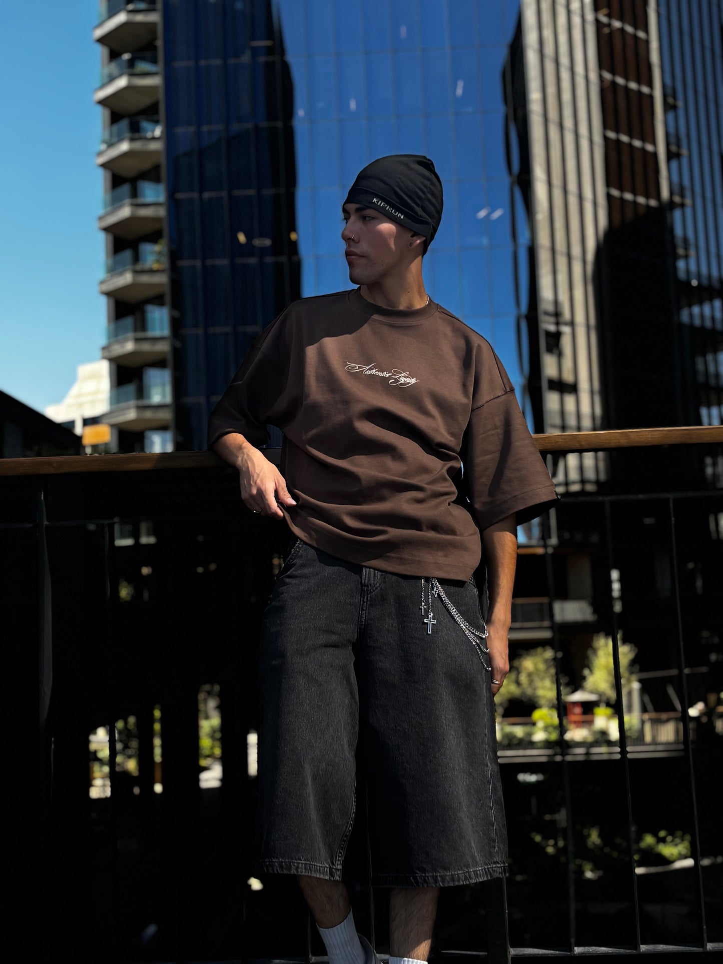 AUTENTHIC LOYALTY TEE